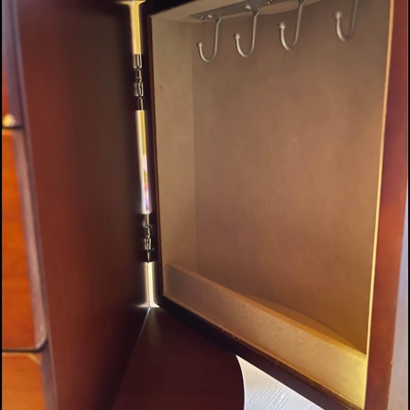 Jewelry Box - Picture 8 of 10